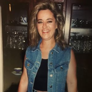 Meet your Posher, Ava